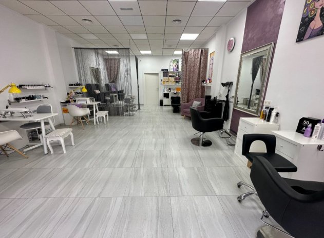 Reventa - Comercial - La Zenia