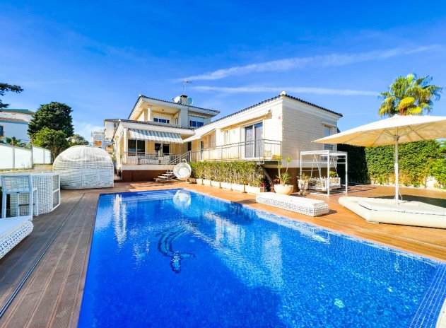 Herverkoop - Villa - La Mata
