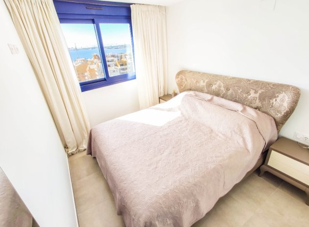 Revente - Appartement - Punta Prima