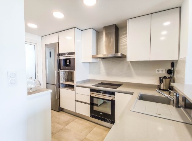 Revente - Appartement - Punta Prima