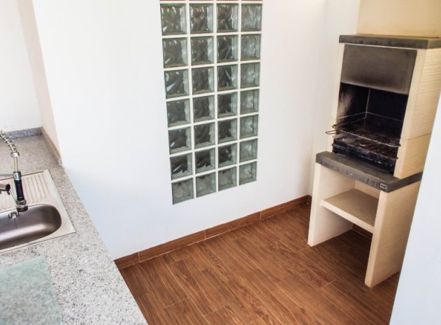 Revente - Appartement - Punta Prima