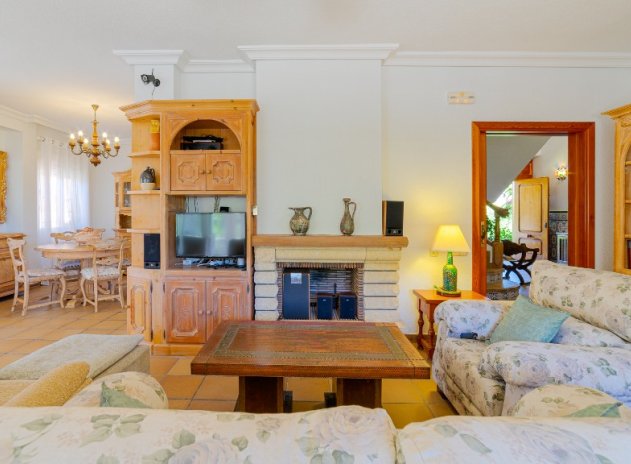Herverkoop - Villa - Campoamor