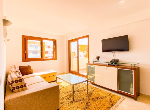 Resale - Apartament - Punta Prima *