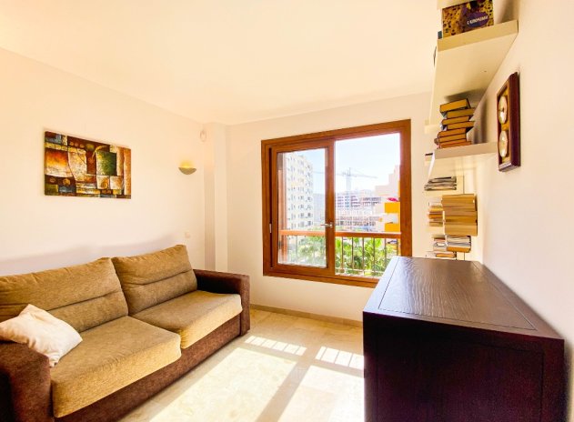 Resale - Apartament - Punta Prima *