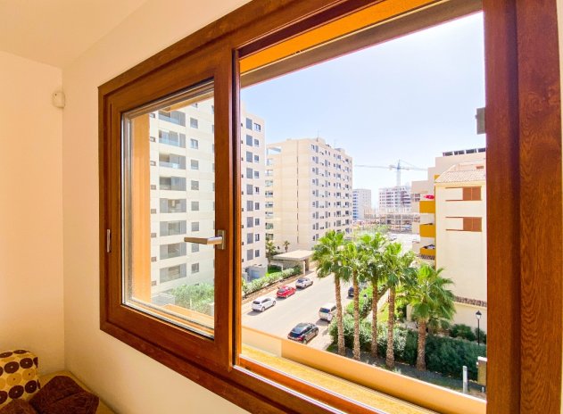 Resale - Apartament - Punta Prima *