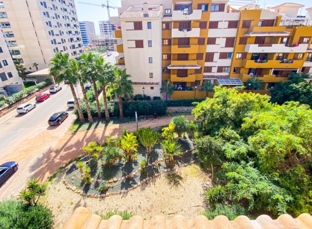 Resale - Apartament - Punta Prima *