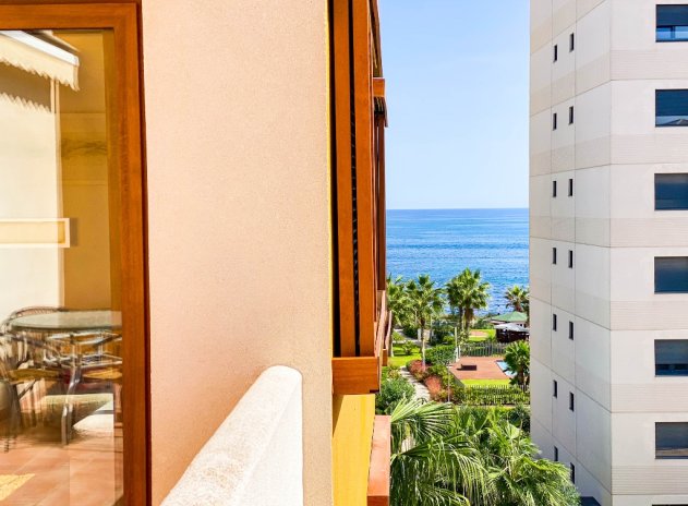 Resale - Apartament - Punta Prima *