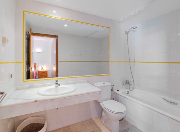 Wiederverkauf - Apartament - Punta Prima