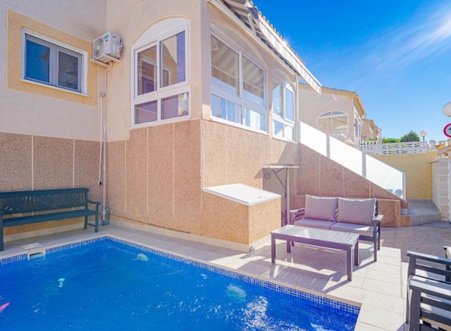 Herverkoop - Villa - Orihuela-Costa - Los Altos