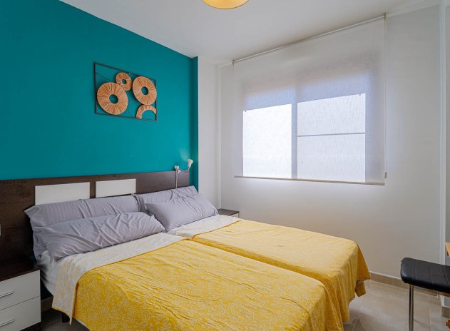 Wiederverkauf - Apartament - Lomas de Cabo Roig