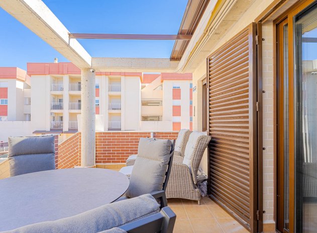 Wiederverkauf - Apartament - Lomas de Cabo Roig