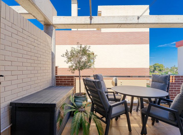 Wiederverkauf - Apartament - Lomas de Cabo Roig