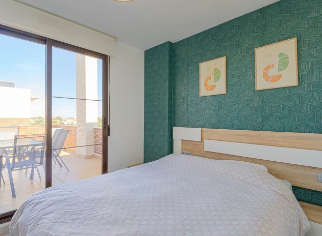 Wiederverkauf - Apartament - Lomas de Cabo Roig