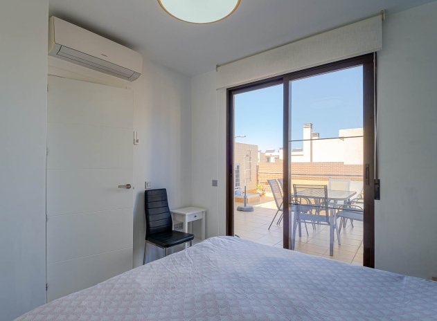 Wiederverkauf - Apartament - Lomas de Cabo Roig