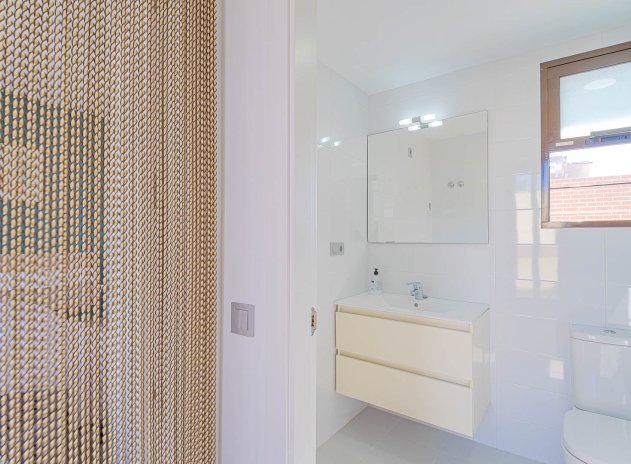 Wiederverkauf - Apartament - Lomas de Cabo Roig