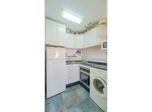 Resale - Townhouse * - Los Altos *