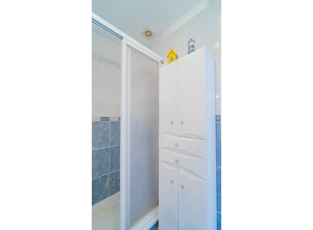 Resale - Townhouse * - Los Altos *