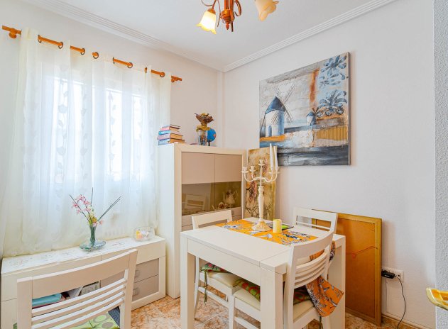 Reventa - Casa adosada - Torrevieja - Punta Prima