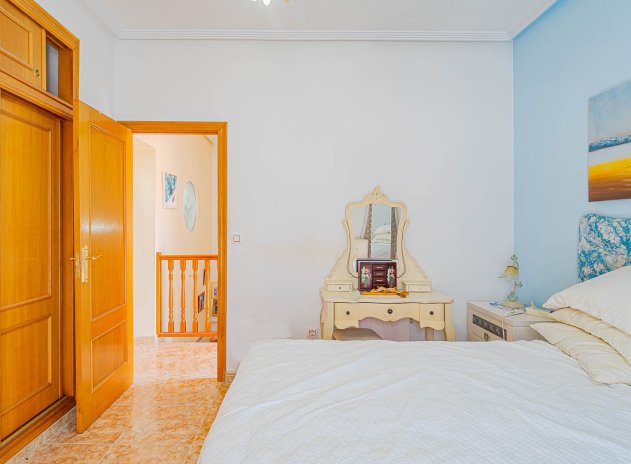 Reventa - Casa adosada - Torrevieja - Punta Prima
