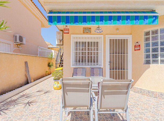 Herverkoop - Villa - Punta Prima