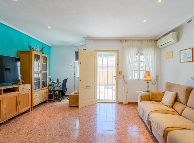 Herverkoop - Villa - Punta Prima