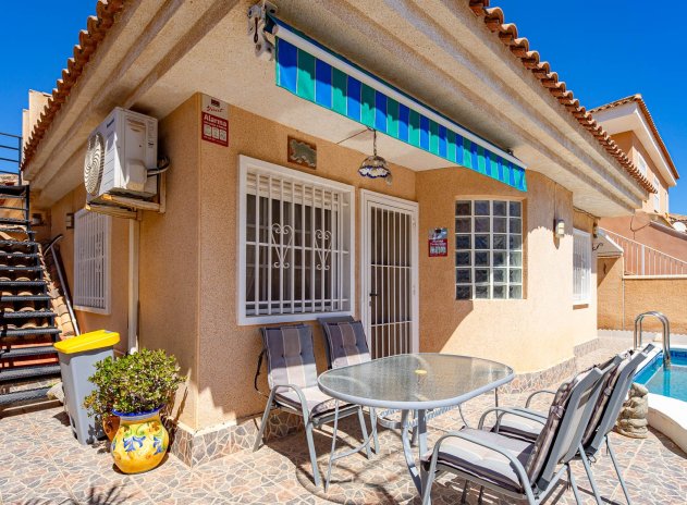Herverkoop - Villa - Punta Prima
