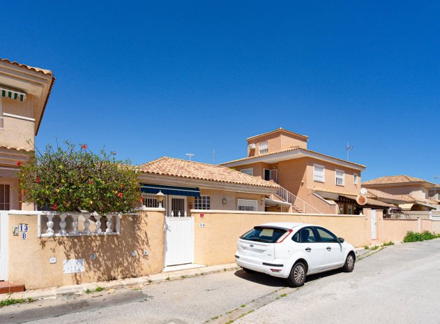 Herverkoop - Villa - Punta Prima