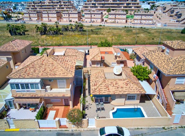 Herverkoop - Villa - Punta Prima