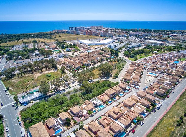 Herverkoop - Villa - Punta Prima