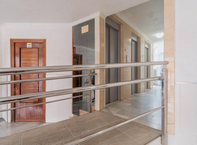 Wiederverkauf - Wohnung - Torrevieja