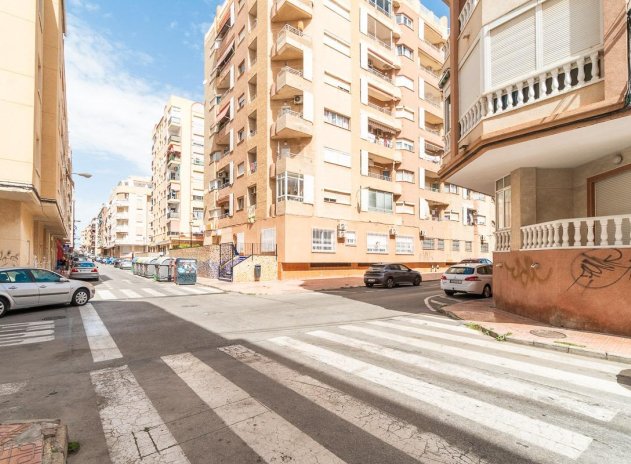 Wiederverkauf - Wohnung - Torrevieja