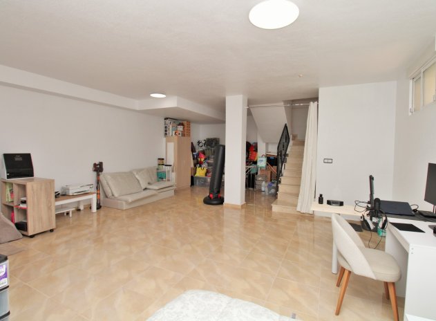 Resale - Townhouse * - San Miguel de Salinas *