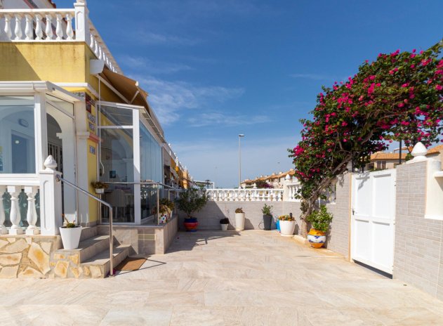 Reventa - Casa adosada - Orihuela Costa - La Regia