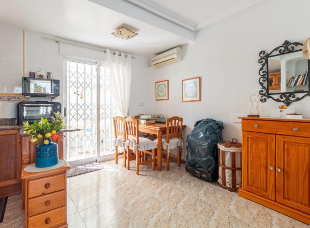 Reventa - Casa adosada - Orihuela Costa - La Regia