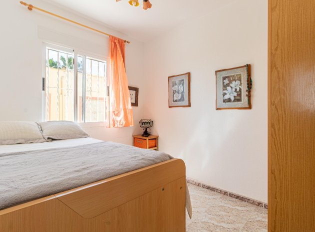Reventa - Casa adosada - Orihuela Costa - La Regia