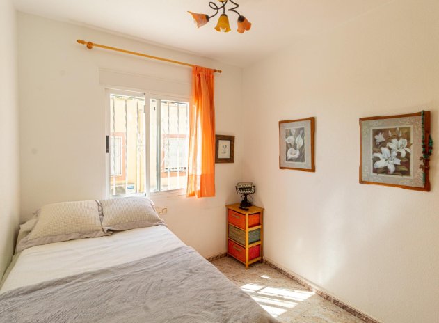 Reventa - Casa adosada - Orihuela Costa - La Regia