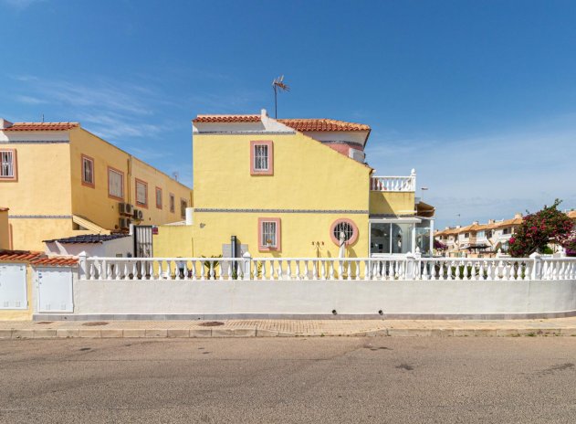 Reventa - Casa adosada - Orihuela Costa - La Regia