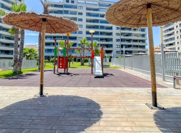 Wiederverkauf - Wohnung - Orihuela Costa - Punta Prima