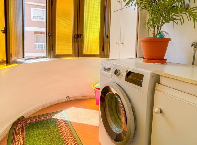 Wiederverkauf - Wohnung - Torrevieja - Acequion