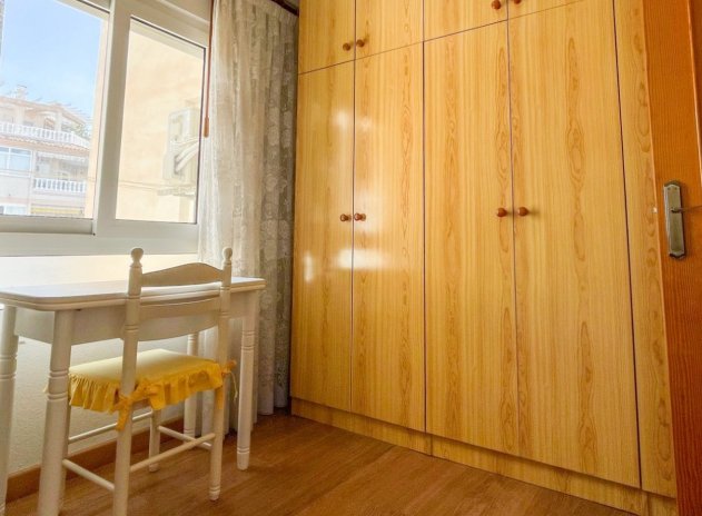 Wiederverkauf - Wohnung - Torrevieja - Acequion