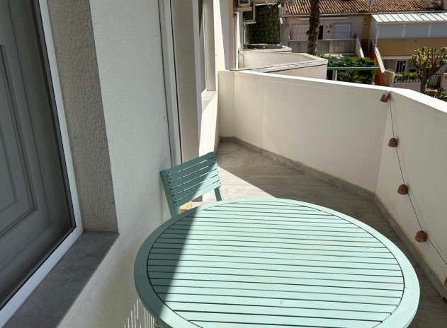 Reventa - Apartamento / Piso - Cabo Roig