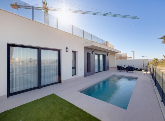 Obra nueva - Villa - Torrevieja - Parque Acuático - Sector 25