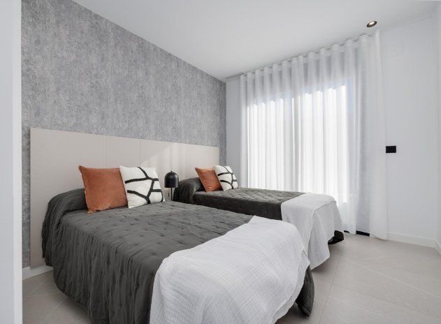 Obra nueva - Villa - Torrevieja - Parque Acuático - Sector 25
