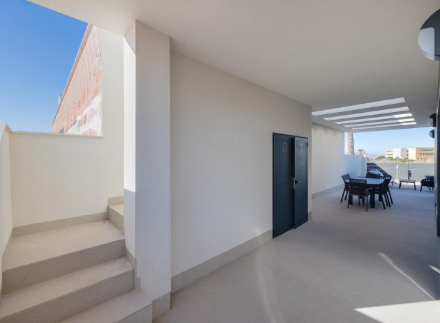 Obra nueva - Villa - Torrevieja - Parque Acuático - Sector 25
