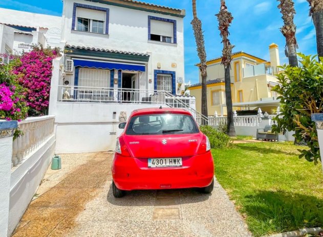 Reventa - Casa adosada - Orihuela Costa - La Rioja