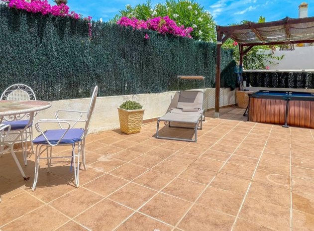Reventa - Casa adosada - Orihuela Costa - La Rioja