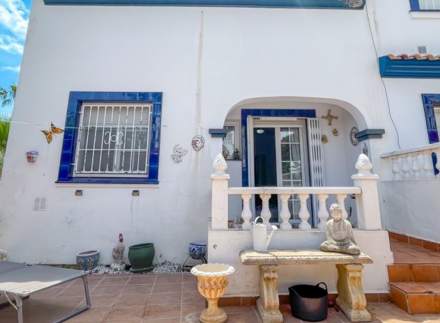 Reventa - Casa adosada - Orihuela Costa - La Rioja