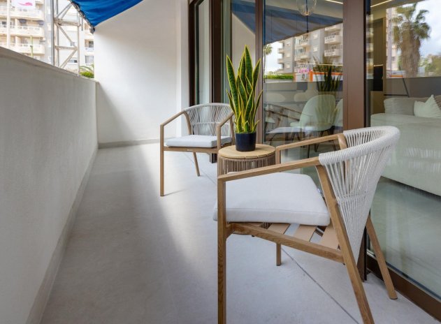 Obra nueva - Apartamento / Piso - Guardamar del Segura - Avda del Puerto