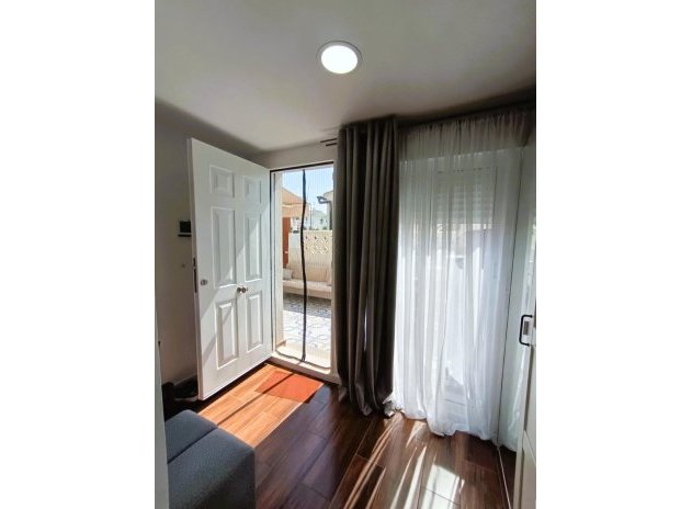 Herverkoop - Appartement - Torrevieja - La Siesta