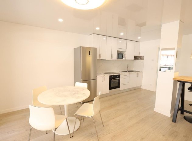 Herverkoop - Appartement - Torrevieja - Acequion